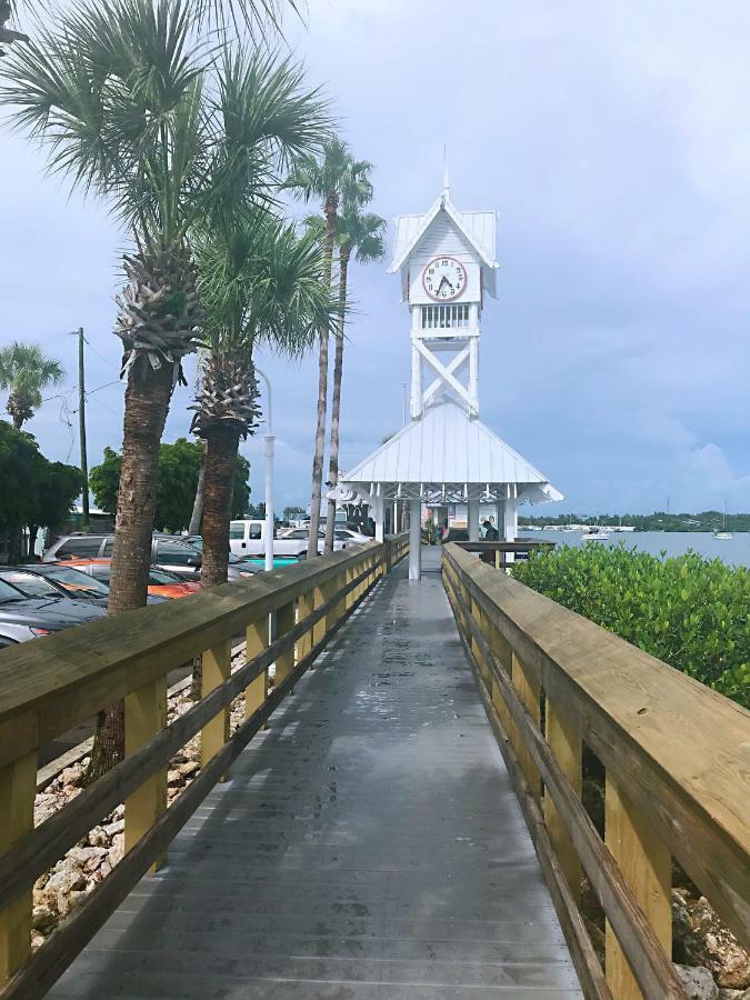 Shorewalk Full Condo Lake View Near To Beach Img برادنتون المظهر الخارجي الصورة